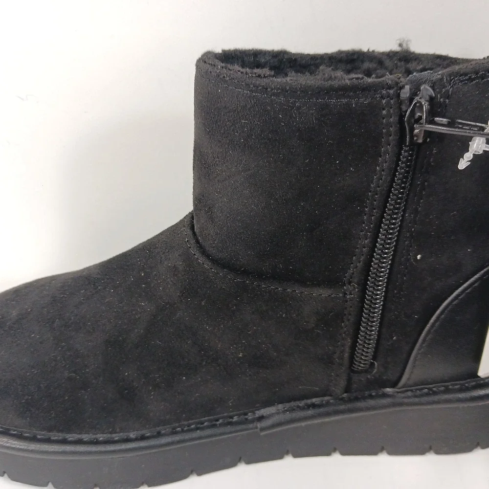 Cat & Jack Honor Girls Black Faux Suede Faux Fur Lined Winter Boots Size 3 NEW
